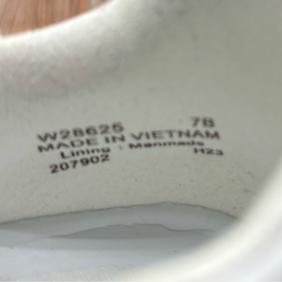 Cole Haan GrandPro Topspin Womens Shoes Sz 7B Multi Iridescent Ivory Sneakers - Picture 8 of 8